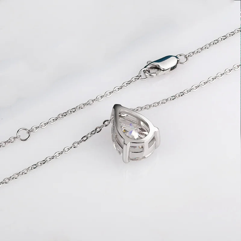 The Teardrop Crystal Pendant